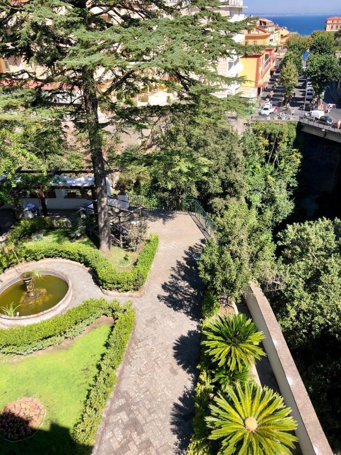 Relais La Rupe Hotel Sorrento Exterior foto