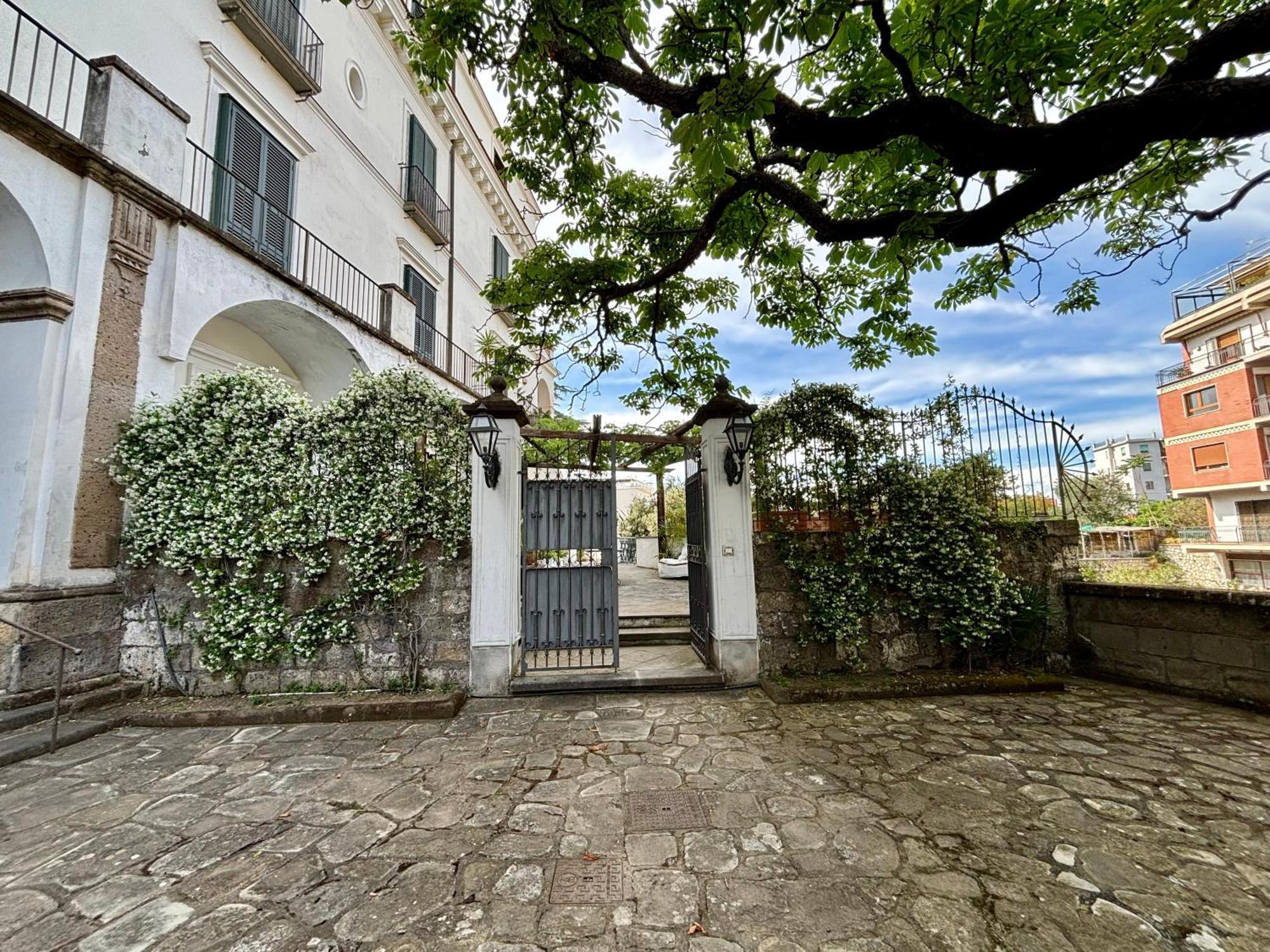 Relais La Rupe Hotel Sorrento Exterior foto