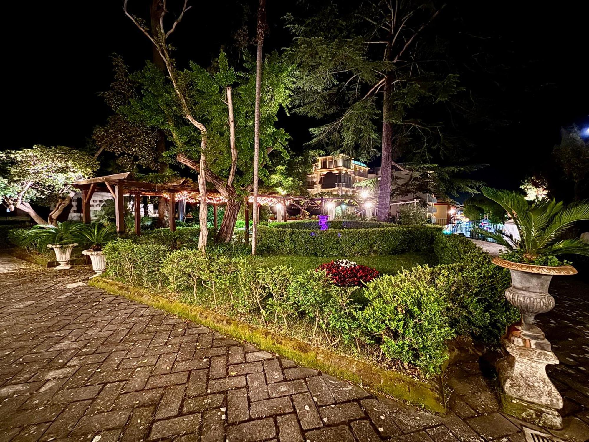 Relais La Rupe Hotel Sorrento Exterior foto