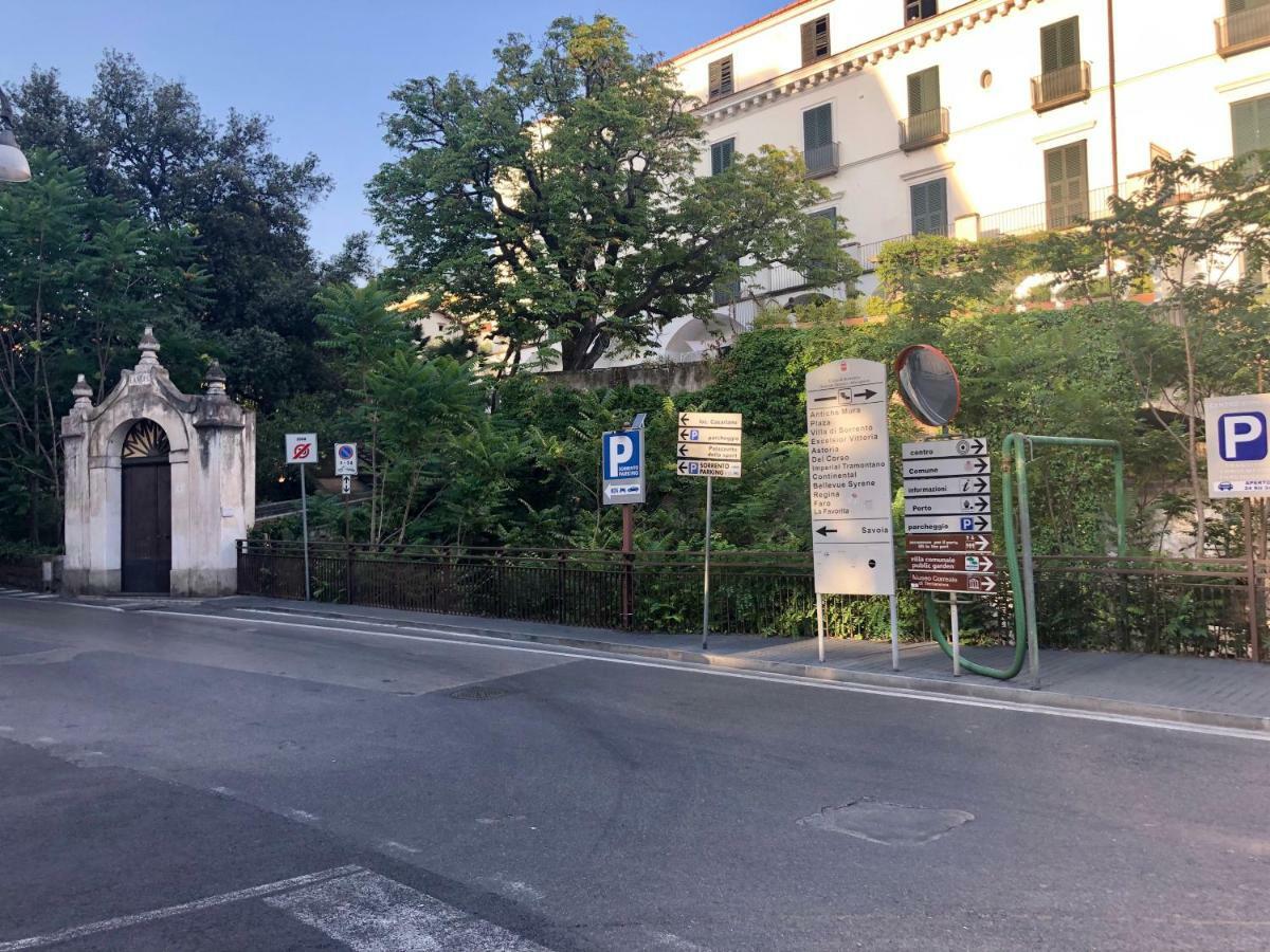 Relais La Rupe Hotel Sorrento Exterior foto