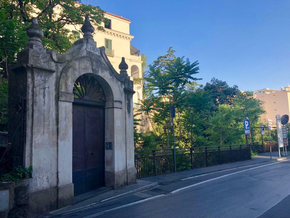 Relais La Rupe Hotel Sorrento Exterior foto