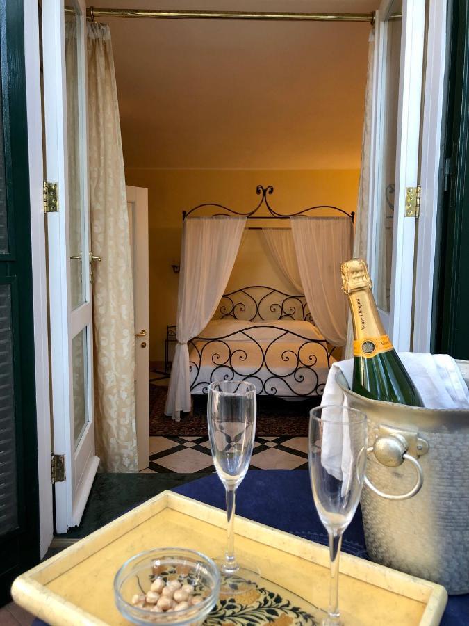 Relais La Rupe Hotel Sorrento Exterior foto